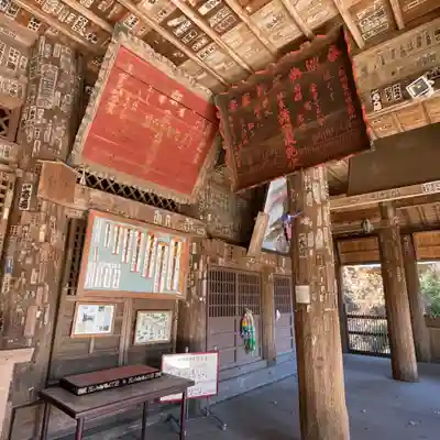 高蔵寺の本殿・本堂
