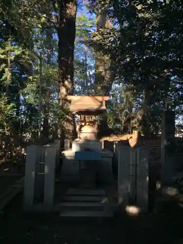 御首神社の末社