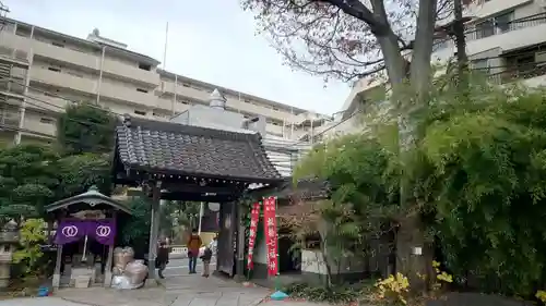 文殊院の山門・神門