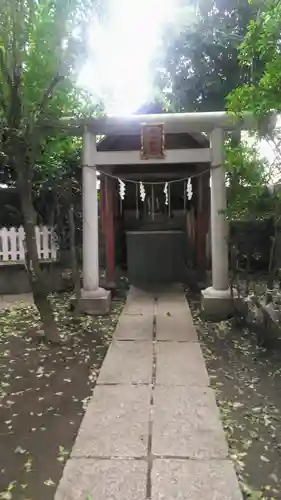 八幡八雲神社の末社