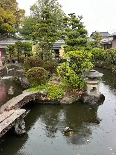 白山神社（小幡）の末社・摂社