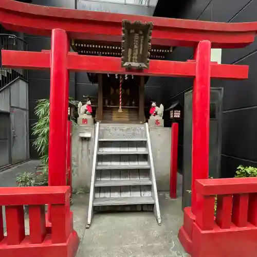 正一位伏見稲荷神社(東京都)