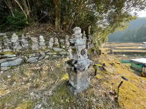 日川寺のお墓