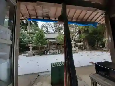 蟹井神社の{uncategorized: "未分類", other: "その他", undefined: "問題あり", building: "その他建物", grave: "お墓", sacred_gate: "鳥居", guardian: "狛犬", statue: "像", buddha: "仏像", history: "歴史", nature: "自然", garden: "庭園", animal: "動物", pagoda: "塔", temizu: "手水舎", mountain_gate: "山門・神門", sanctuary: "本殿・本堂", subordinate: "末社・摂社", art: "芸術", scenery: "景色", jizo: "地蔵", ema: "絵馬", goshuin: "御朱印", omikuji: "おみくじ", items: "授与品その他", amulet: "お守り", goshuincho: "御朱印帳", eats: "食事", festival: "お祭り", votive_dance: "神楽", shichigosan: "七五三参", wedding: "結婚式", experience: "体験その他", initially: "初詣", around: "周辺", anti_infection: "感染症対策"}