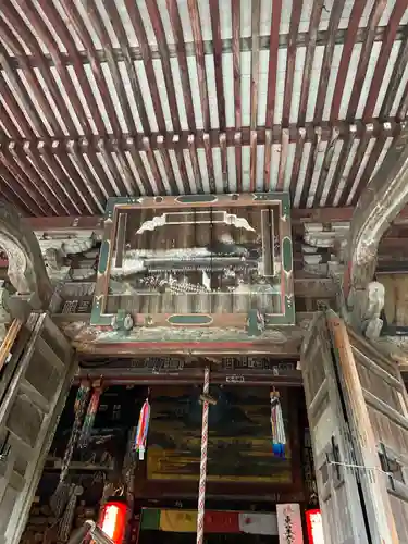 目の霊山　油山寺の本殿・本堂