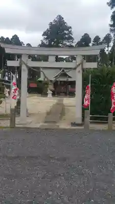 鹿嶋三嶋神社の鳥居