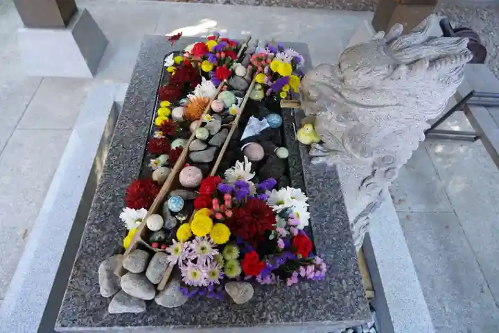 滑川神社 - 仕事と子どもの守り神の手水舎
