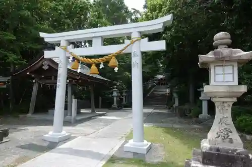 小野原春日神社の鳥居