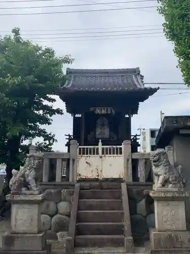 白山社の本殿・本堂