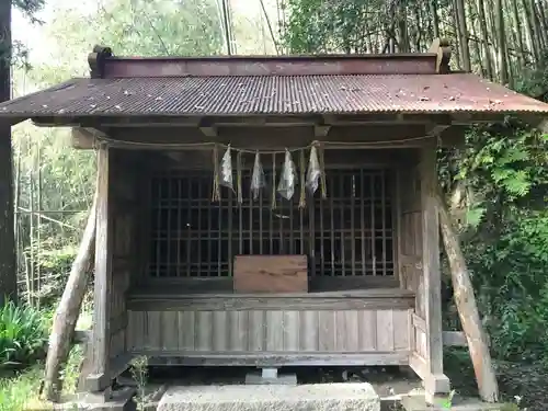 鵜羽神社の末社