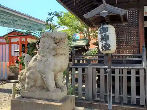 南宮宇佐八幡神社（脇浜神社）の狛犬