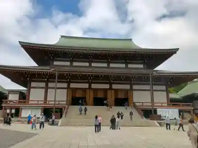 成田山新勝寺の{uncategorized: "未分類", other: "その他", undefined: "問題あり", building: "その他建物", grave: "お墓", sacred_gate: "鳥居", guardian: "狛犬", statue: "像", buddha: "仏像", history: "歴史", nature: "自然", garden: "庭園", animal: "動物", pagoda: "塔", temizu: "手水舎", mountain_gate: "山門・神門", sanctuary: "本殿・本堂", subordinate: "末社・摂社", art: "芸術", scenery: "景色", jizo: "地蔵", ema: "絵馬", goshuin: "御朱印", omikuji: "おみくじ", items: "授与品その他", amulet: "お守り", goshuincho: "御朱印帳", eats: "食事", festival: "お祭り", votive_dance: "神楽", shichigosan: "七五三参", wedding: "結婚式", experience: "体験その他", initially: "初詣", around: "周辺", anti_infection: "感染症対策"}