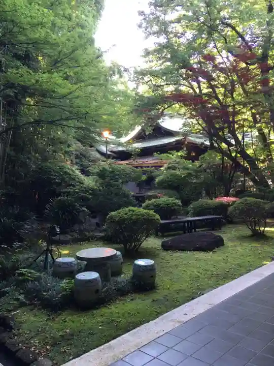 大宮八幡宮の庭園