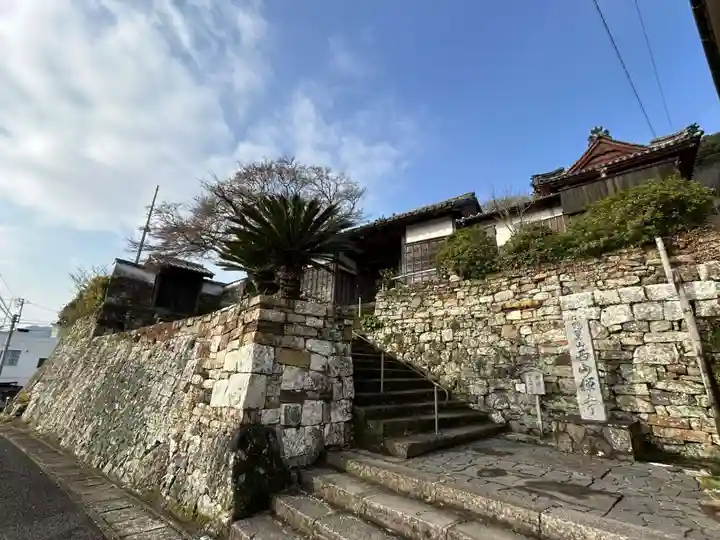 西山寺(長崎県)