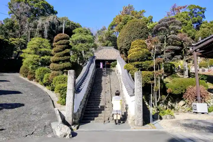 栖光院の山門・神門
