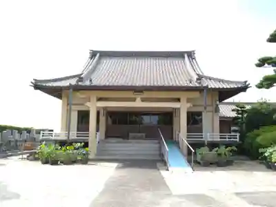 徳行寺の本殿・本堂