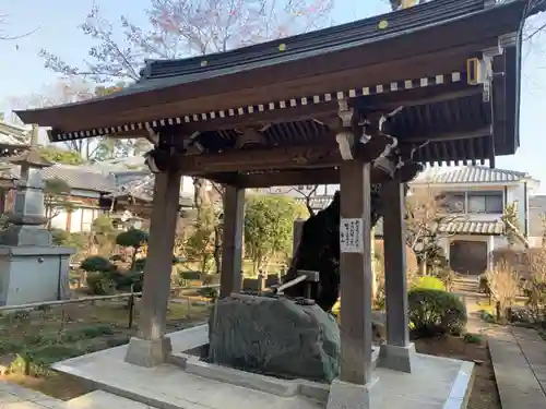 妙楽寺の手水舎