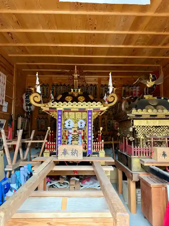 鈴鹿明神社の{uncategorized: "未分類", other: "その他", undefined: "問題あり", building: "その他建物", grave: "お墓", sacred_gate: "鳥居", guardian: "狛犬", statue: "像", buddha: "仏像", history: "歴史", nature: "自然", garden: "庭園", animal: "動物", pagoda: "塔", temizu: "手水舎", mountain_gate: "山門・神門", sanctuary: "本殿・本堂", subordinate: "末社・摂社", art: "芸術", scenery: "景色", jizo: "地蔵", ema: "絵馬", goshuin: "御朱印", omikuji: "おみくじ", items: "授与品その他", amulet: "お守り", goshuincho: "御朱印帳", eats: "食事", festival: "お祭り", votive_dance: "神楽", shichigosan: "七五三参", wedding: "結婚式", experience: "体験その他", initially: "初詣", around: "周辺", anti_infection: "感染症対策"}