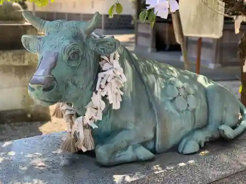 高岡関野神社の狛犬