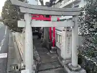 豊川稲荷の鳥居