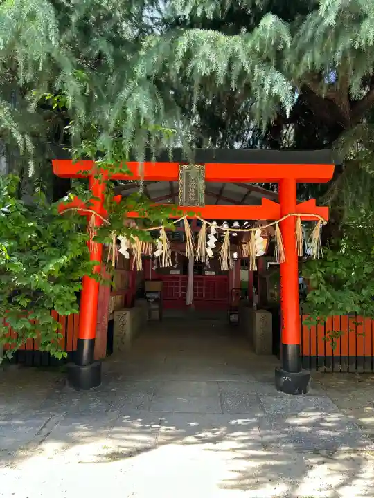 綱敷天神社の{uncategorized: "未分類", other: "その他", undefined: "問題あり", building: "その他建物", grave: "お墓", sacred_gate: "鳥居", guardian: "狛犬", statue: "像", buddha: "仏像", history: "歴史", nature: "自然", garden: "庭園", animal: "動物", pagoda: "塔", temizu: "手水舎", mountain_gate: "山門・神門", sanctuary: "本殿・本堂", subordinate: "末社・摂社", art: "芸術", scenery: "景色", jizo: "地蔵", ema: "絵馬", goshuin: "御朱印", omikuji: "おみくじ", items: "授与品その他", amulet: "お守り", goshuincho: "御朱印帳", eats: "食事", festival: "お祭り", votive_dance: "神楽", shichigosan: "七五三参", wedding: "結婚式", experience: "体験その他", initially: "初詣", around: "周辺", anti_infection: "感染症対策"}