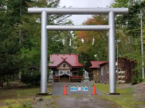 八幡神社の鳥居