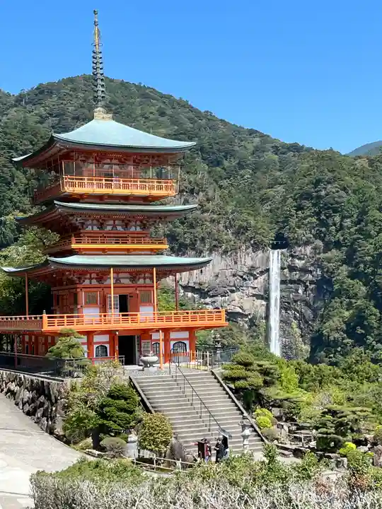 青岸渡寺(和歌山県)
