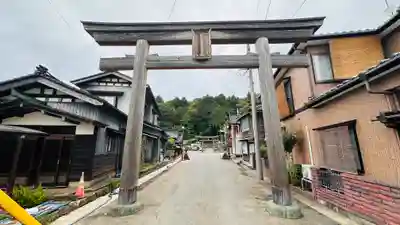鳥海山大物忌神社吹浦口ノ宮(山形県)