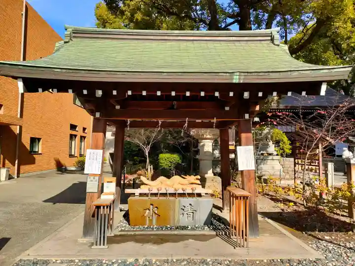 若宮八幡社の手水舎