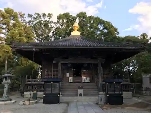 金泉寺の建物その他