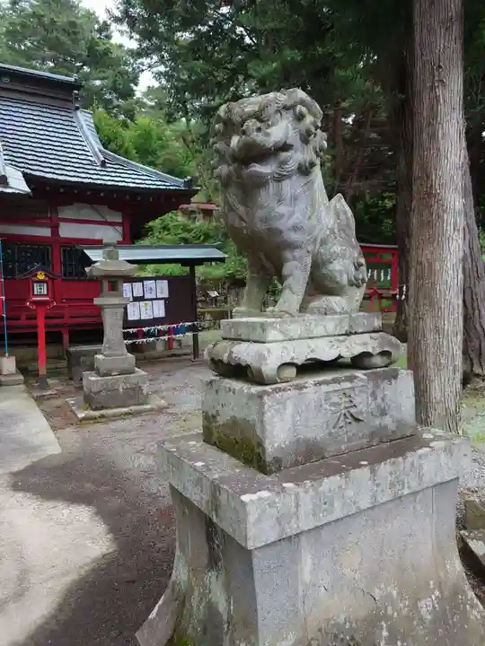 一宮浅間神社の狛犬