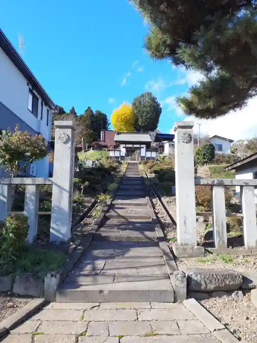 大儀寺の山門