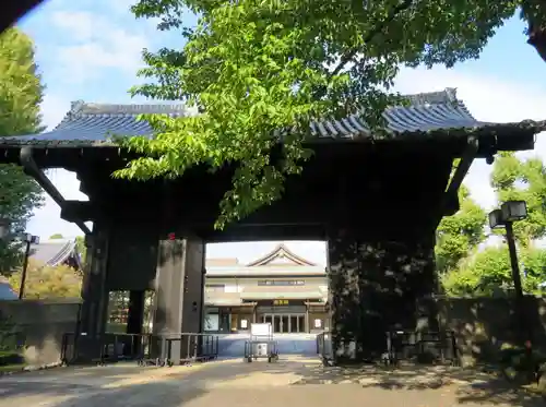 輪王寺両大師堂(寛永寺輪王殿)の山門・神門