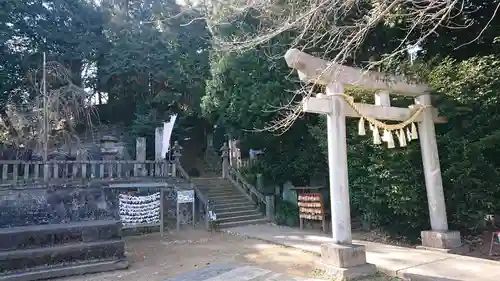 前玉神社の鳥居