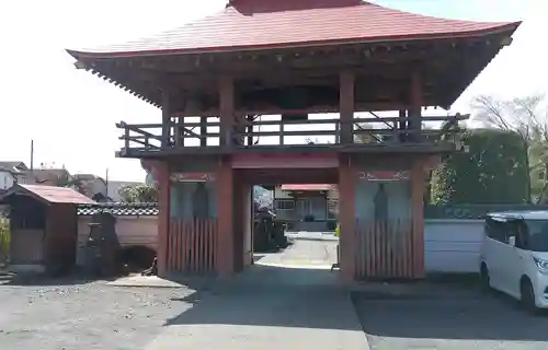 青雲寺の山門