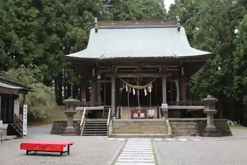 八幡神社の本殿・本堂