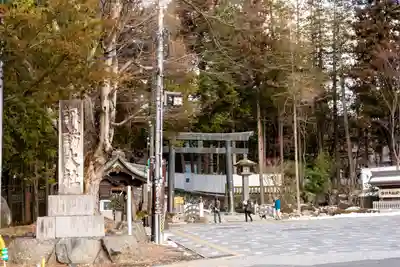 諏訪大社下社秋宮(長野県)