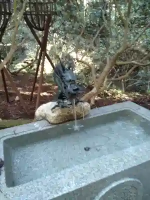 御岩神社の手水舎