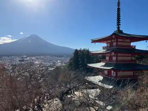 新倉富士浅間神社(山梨県)