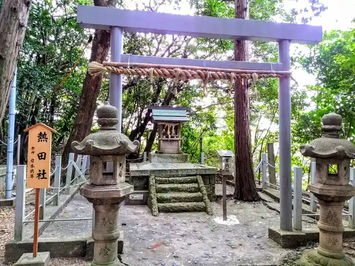 白山社(成岩白山神社)の末社・摂社