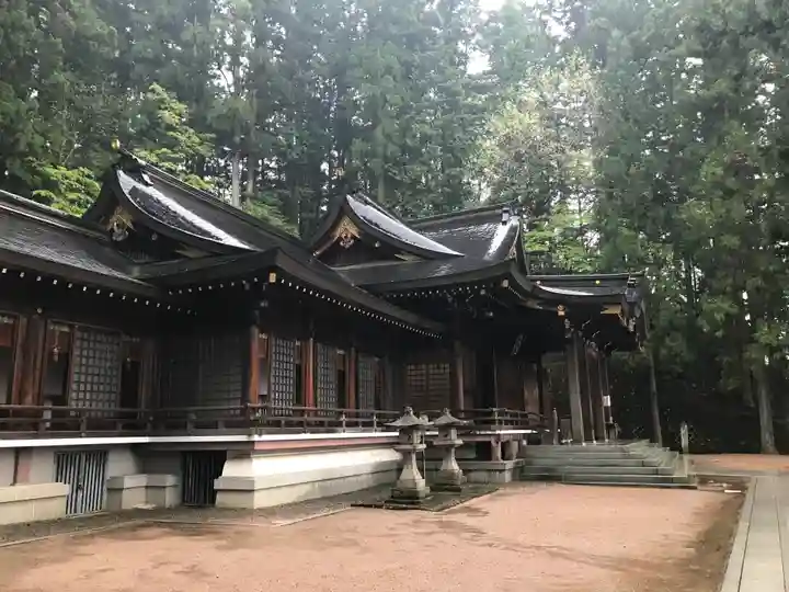 櫻山八幡宮の本殿・本堂