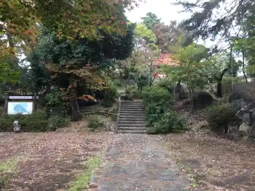 山梨岡神社のその他建物