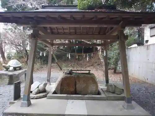 亀岡八幡宮の手水舎
