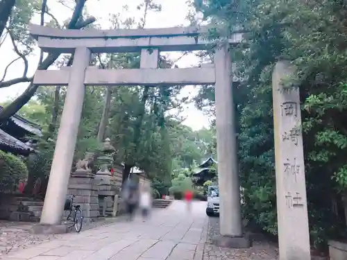 岡崎神社の鳥居