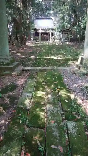 甲頭稲荷神社の建物その他