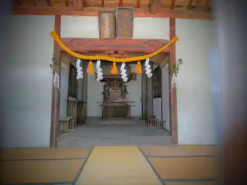 稲荷社（赤坂町）の本殿・本堂