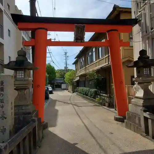 漢國神社の鳥居