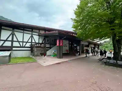 雄山神社峰本社の周辺