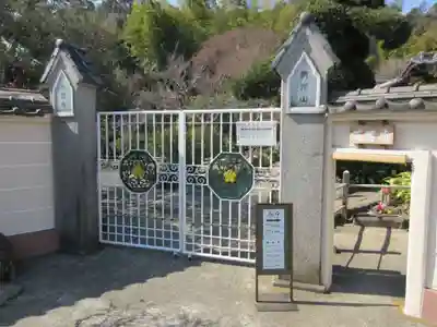 英勝寺の山門・神門