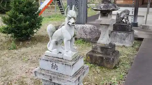 稲荷神社の狛犬